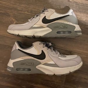 Nike Air Max Excee: Wolf Grey